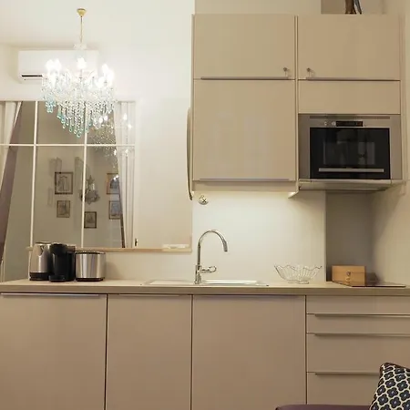 Louvre Opera Private Paris