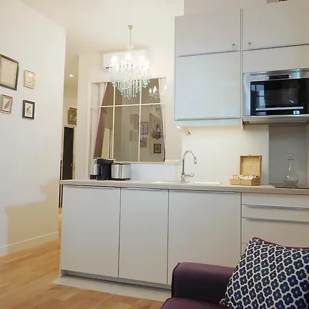 Louvre Opera Private