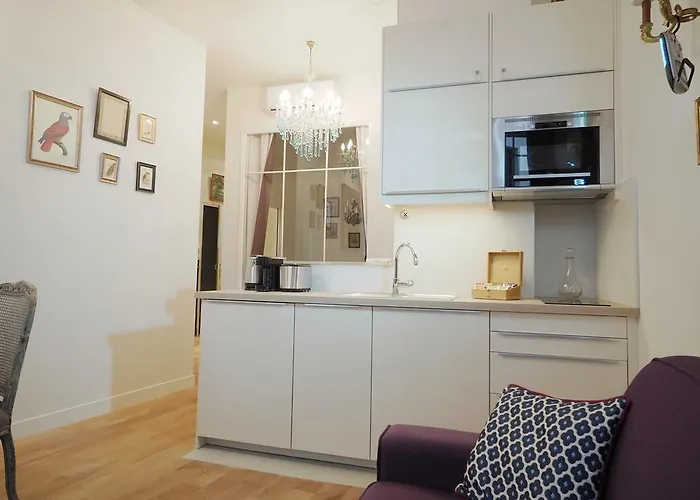 Louvre Opera Private