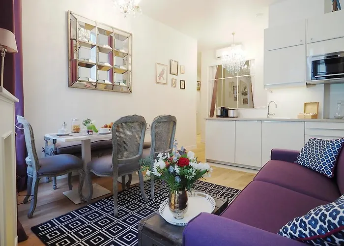 Louvre Opera Private * Париж